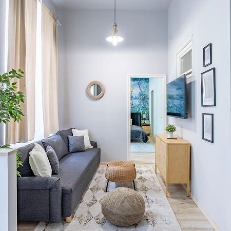 Hidden Gem With Terrace On The Andrassy Fashion Road Διαμέρισμα Βουδαπέστη Εξωτερικό φωτογραφία